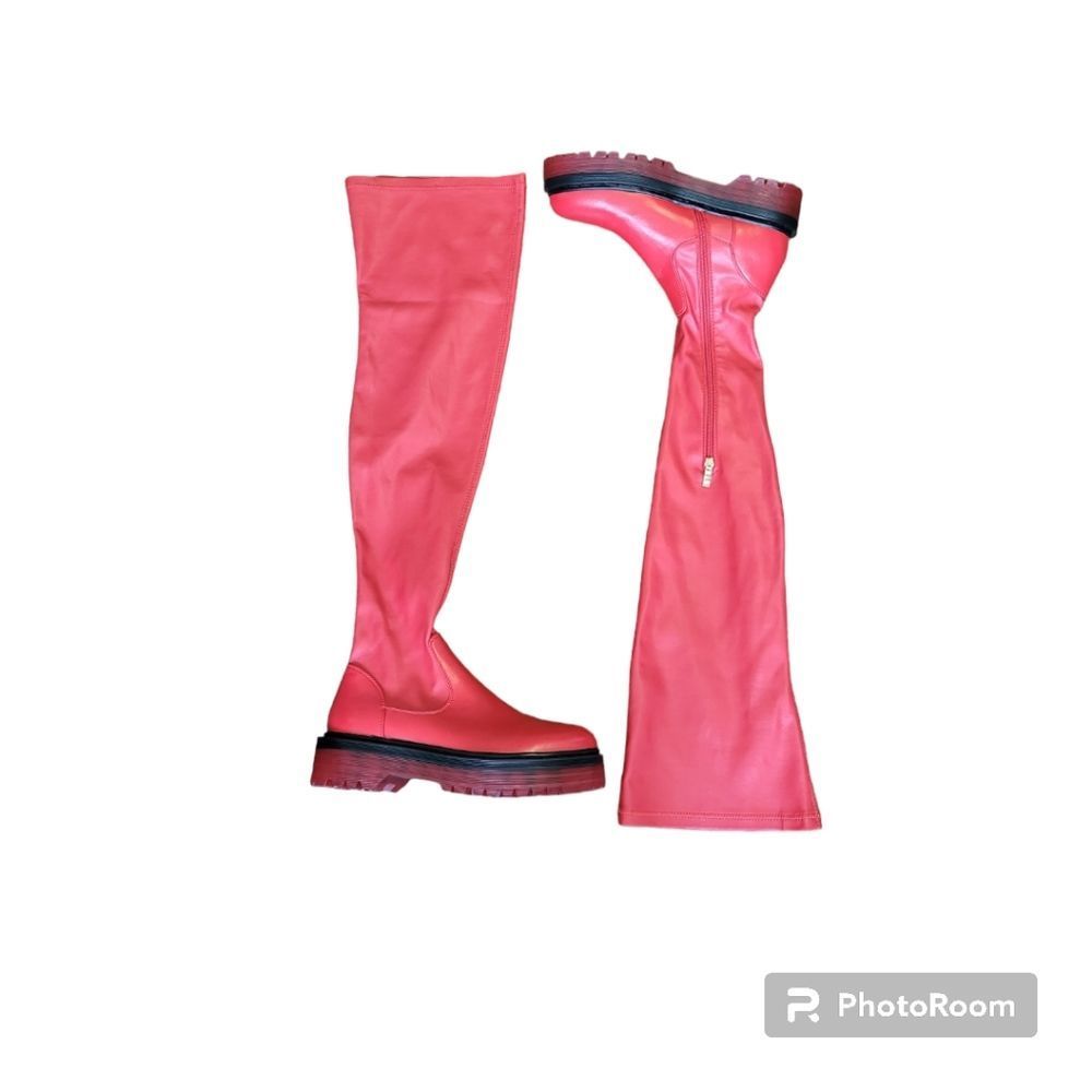 Azalea Wang Red Surg Thigh High Platform Boot Size 11, NWOB